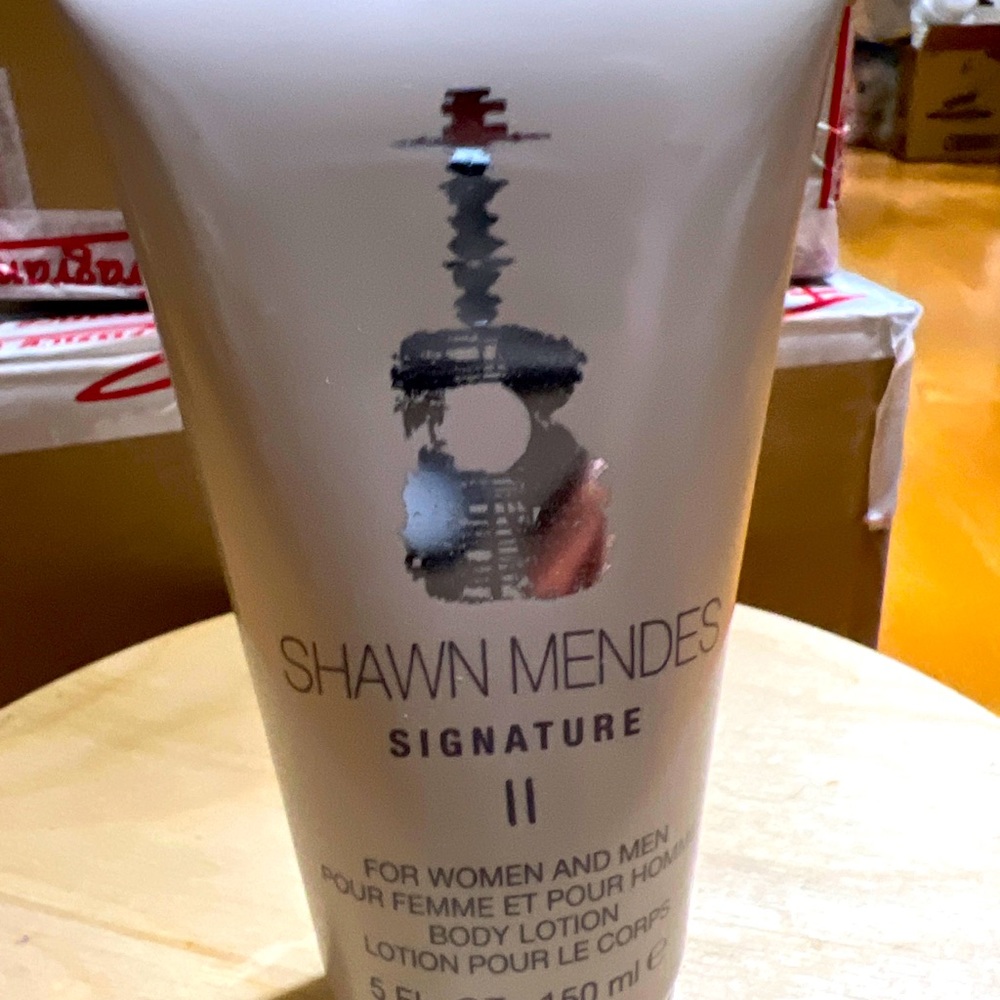 Shawn Mendes Signature II Unisex Body Lotion, New without box, price is for 1.